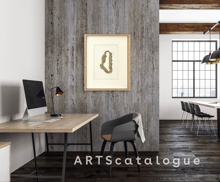 WHITE HORSE (Sculpture in glass covered boxed frame) - Liezel du Toit